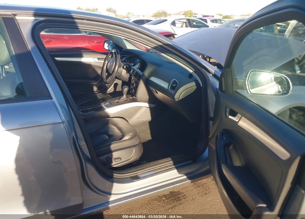 2010 AUDI A4 2.0T PREMIUM VIN: WAUBFAFL4AN038654