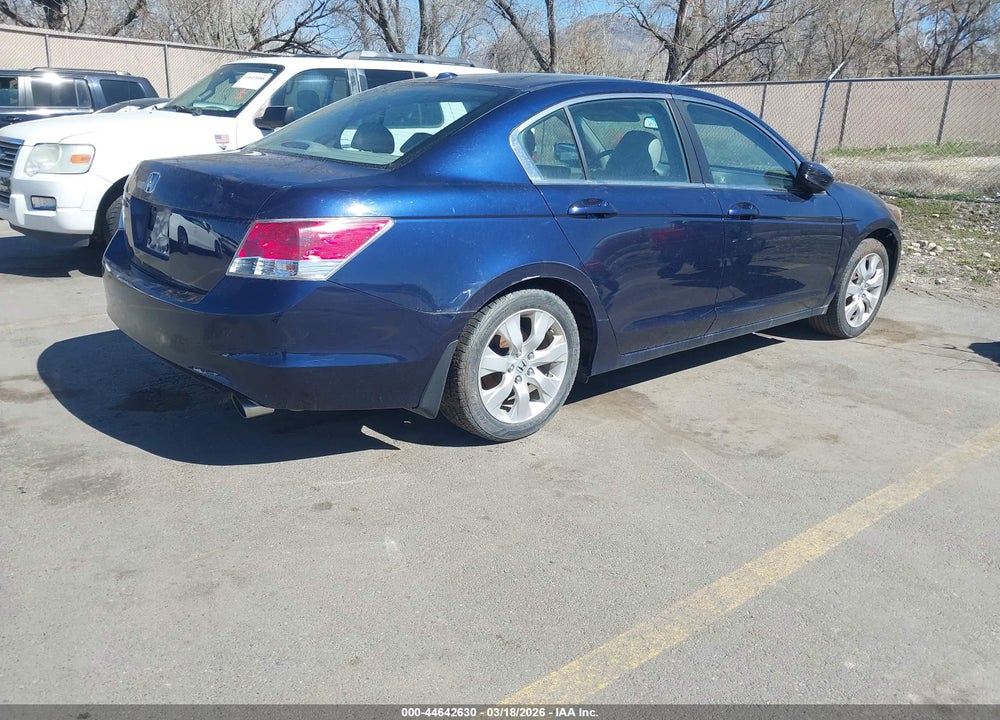 2010 HONDA ACCORD 2.4 EX-L VIN: 1HGCP2F88AA072787