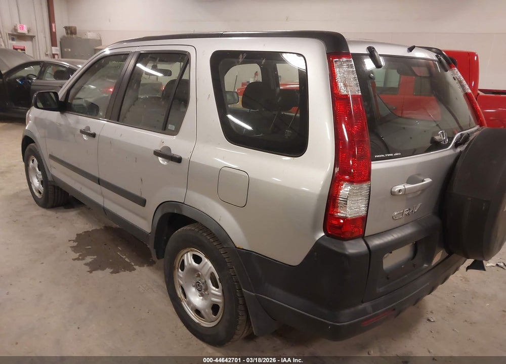 2006 HONDA CR-V LX VIN: JHLRD78596C028135