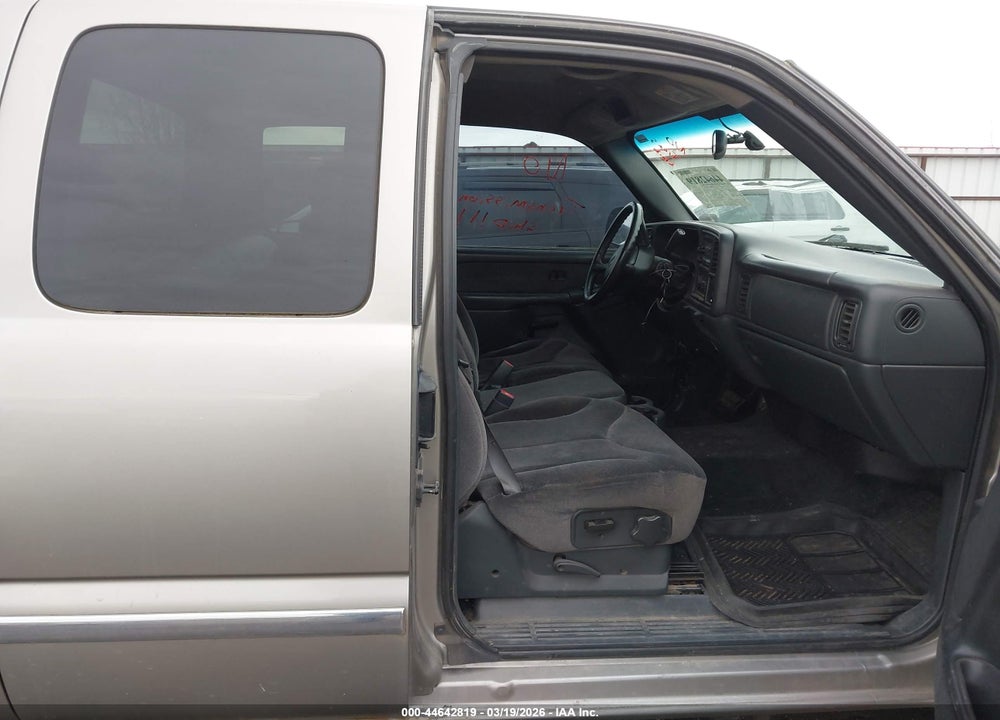 2002 GMC SIERRA 1500 SLE VIN: 1GTEK19T72E299768