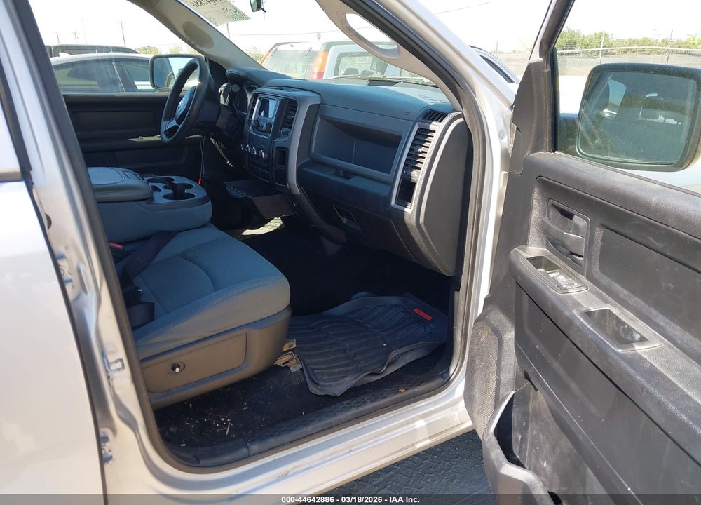 2014 RAM 1500 EXPRESS VIN: 1C6RR7KT9ES158143