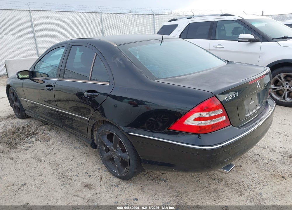 2006 MERCEDES-BENZ C 230 SPORT VIN: WDBRF52HX6A915722