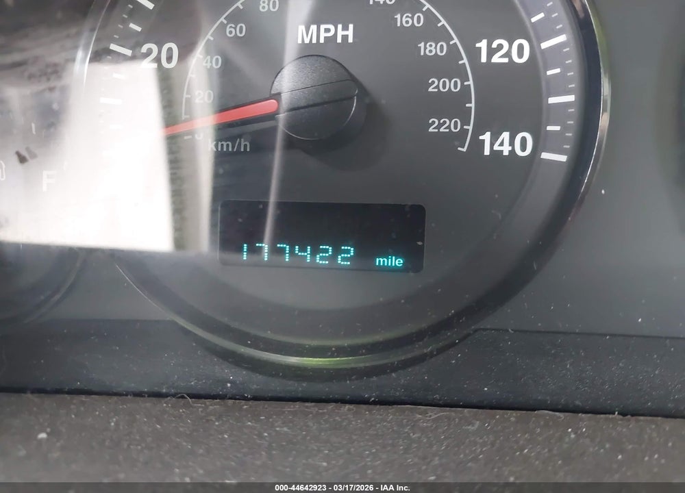 2005 JEEP GRAND CHEROKEE LAREDO VIN: 1J4GR48K55C591914