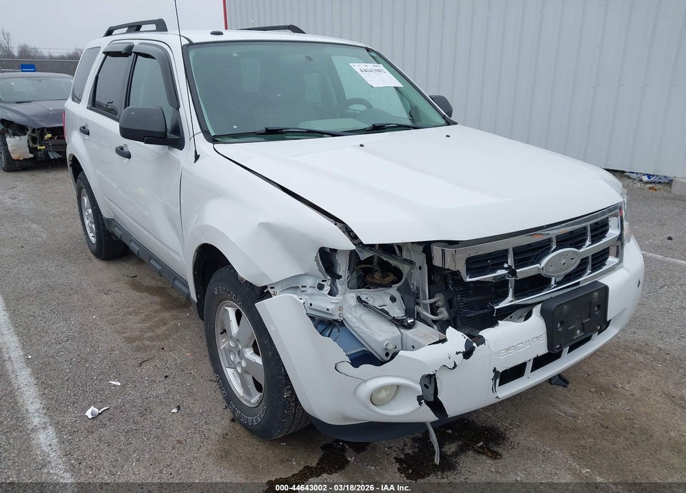 2011 FORD ESCAPE XLT VIN: 1FMCU9D79BKC11228
