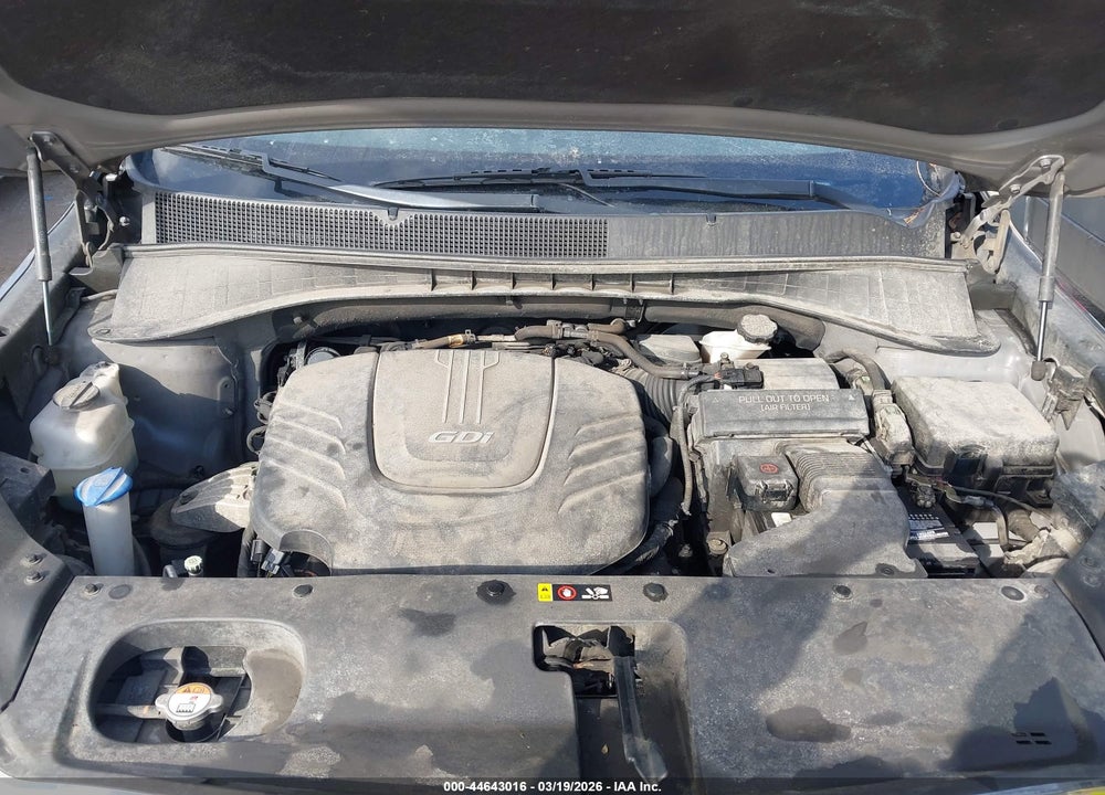 2016 KIA SORENTO 3.3L LX VIN: 5XYPGDA59GG177551