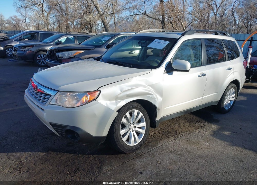 2012 SUBARU FORESTER 2.5X PREMIUM VIN: JF2SHADC4CH415180