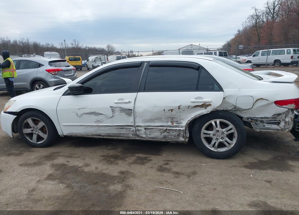 2005 HONDA ACCORD 2.4 DX/DX VP VIN: 1HGCM56175A132299
