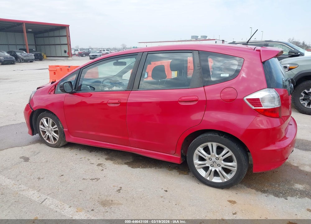 2009 HONDA FIT SPORT VIN: JHMGE88429S028713