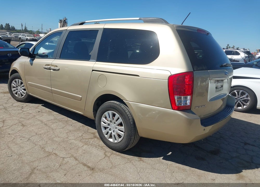 2011 KIA SEDONA LX VIN: KNDMG4C74B6405937
