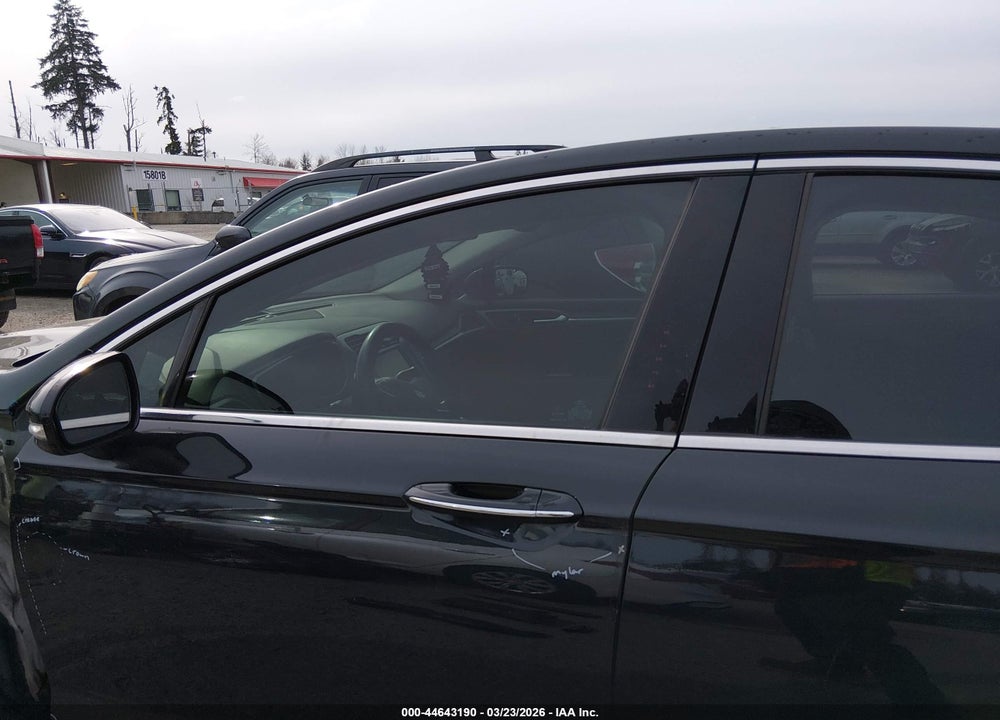 2015 FORD FUSION TITANIUM VIN: 3FA6P0D95FR209828
