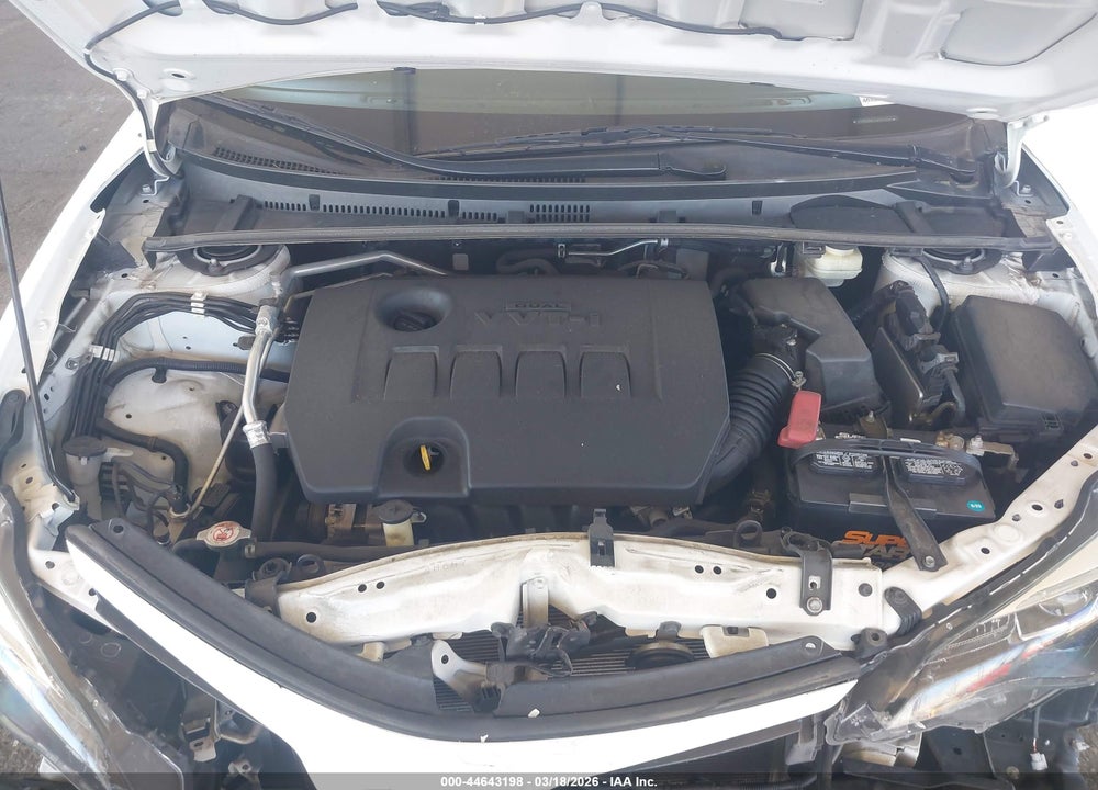 2018 TOYOTA COROLLA SE VIN: 5YFBURHE3JP774025