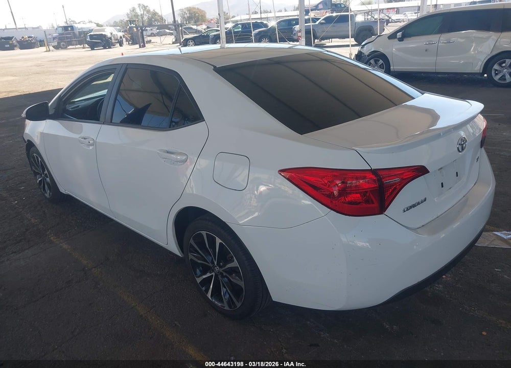 2018 TOYOTA COROLLA SE VIN: 5YFBURHE3JP774025