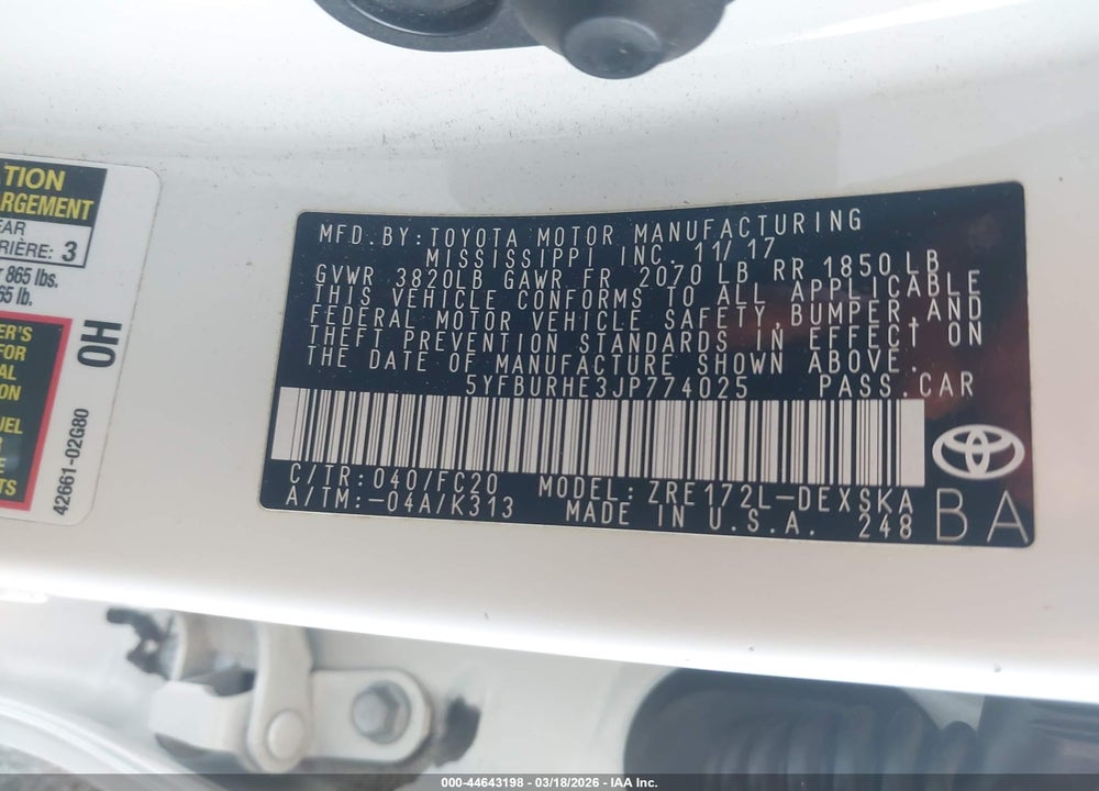 2018 TOYOTA COROLLA SE VIN: 5YFBURHE3JP774025
