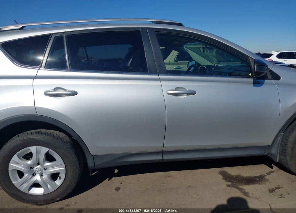 2014 TOYOTA RAV4 LE VIN: JTMZFREVXEJ015721