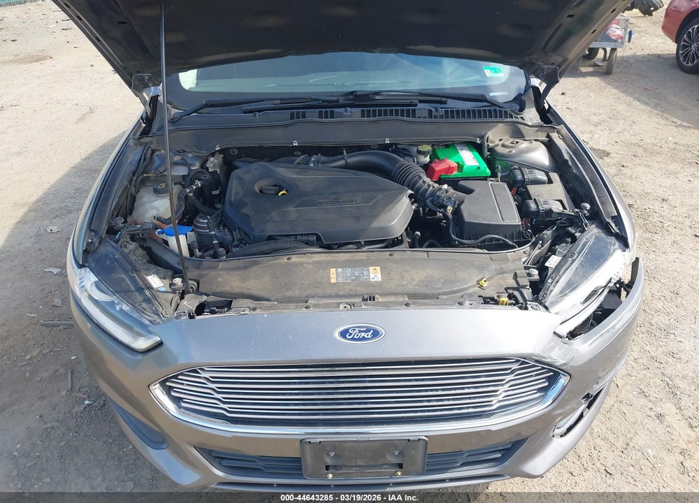 2013 FORD FUSION SE VIN: 3FA6P0HR2DR252790