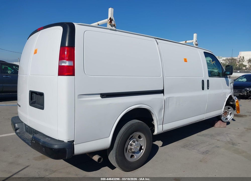 2020 CHEVROLET EXPRESS CARGO RWD 2500 REGULAR WHEELBASE WT VIN: 1GCWGAFGXL1275678