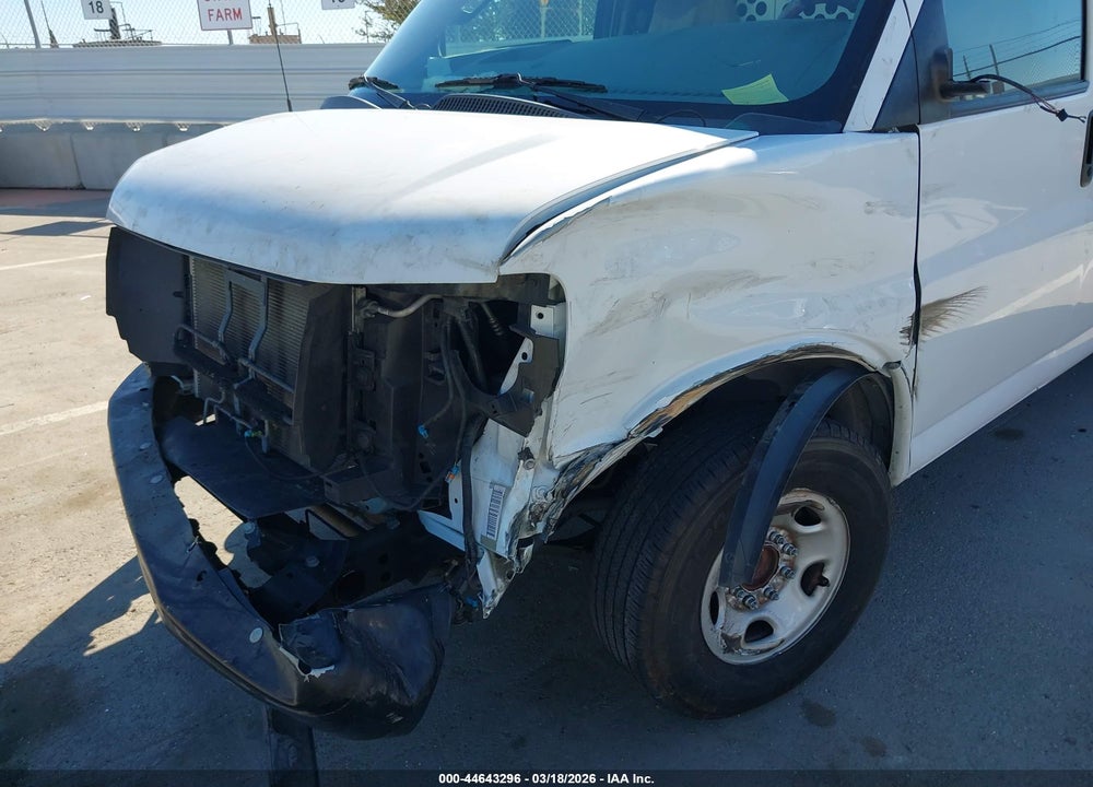 2020 CHEVROLET EXPRESS CARGO RWD 2500 REGULAR WHEELBASE WT VIN: 1GCWGAFGXL1275678
