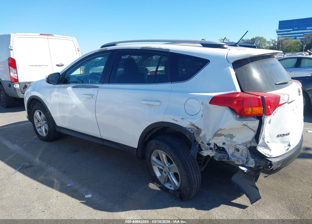 2014 TOYOTA RAV4 XLE VIN: 2T3WFREV9EW087241