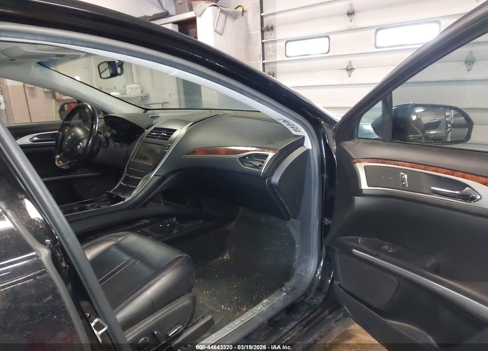 2016 LINCOLN MKZ VIN: 3LN6L2J95GR634257