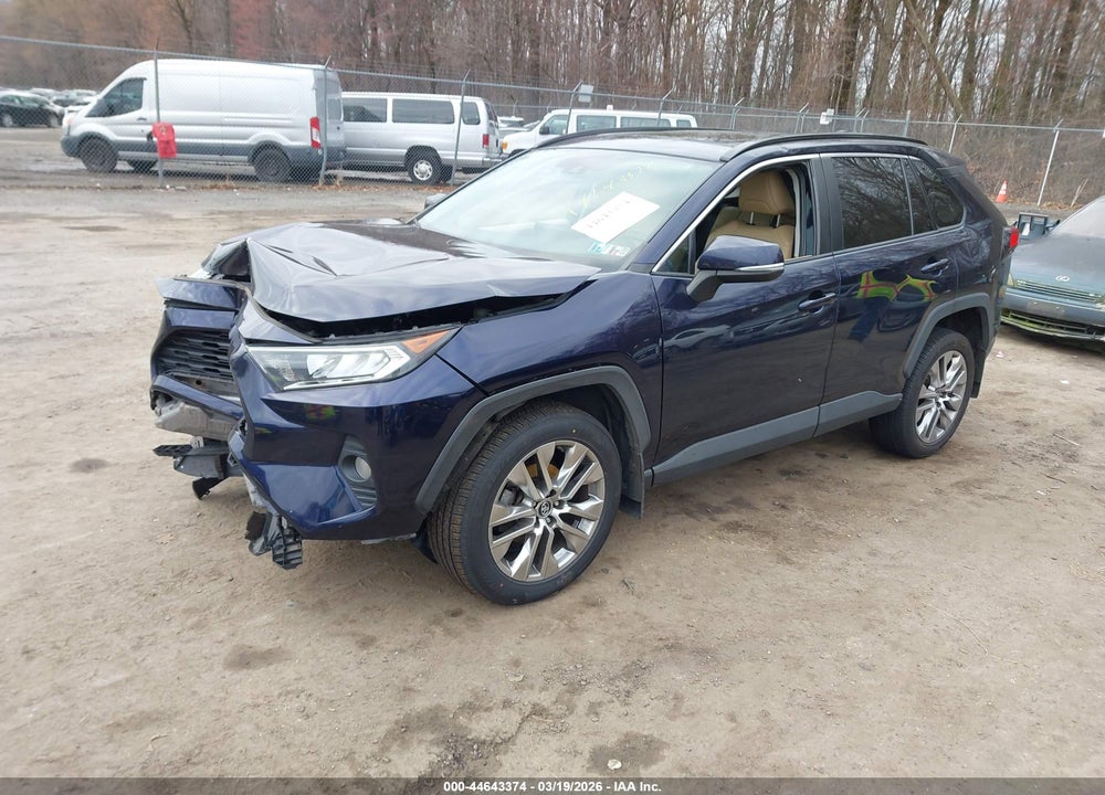 2019 TOYOTA RAV4 XLE PREMIUM VIN: 2T3A1RFVXKW072105