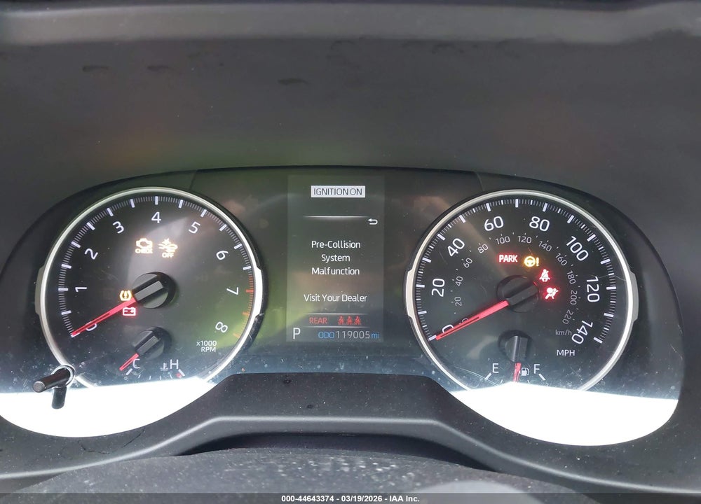 2019 TOYOTA RAV4 XLE PREMIUM VIN: 2T3A1RFVXKW072105