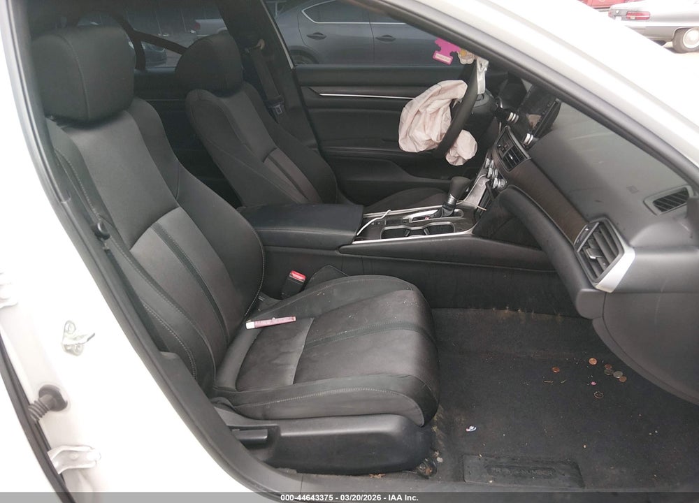 2018 HONDA ACCORD EX VIN: 1HGCV1F41JA250195