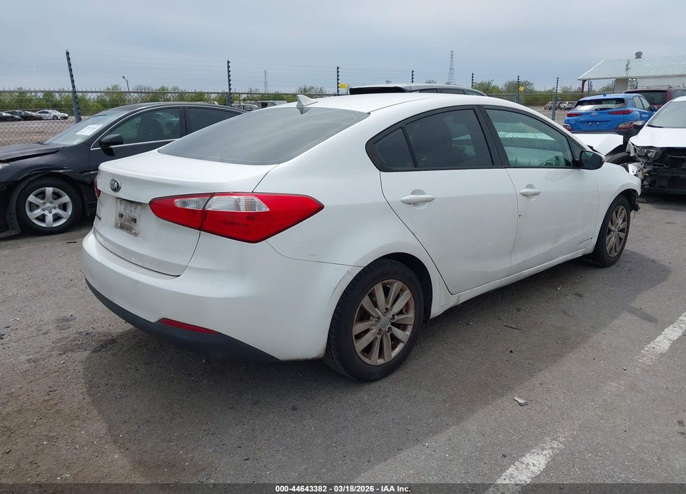 2016 KIA FORTE LX VIN: KNAFX4A69G5503262