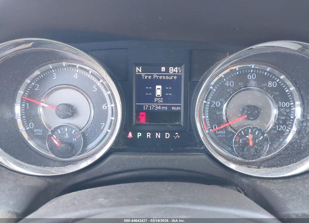 2011 CHRYSLER TOWN & COUNTRY LIMITED VIN: 2A4RR6DG1BR613044