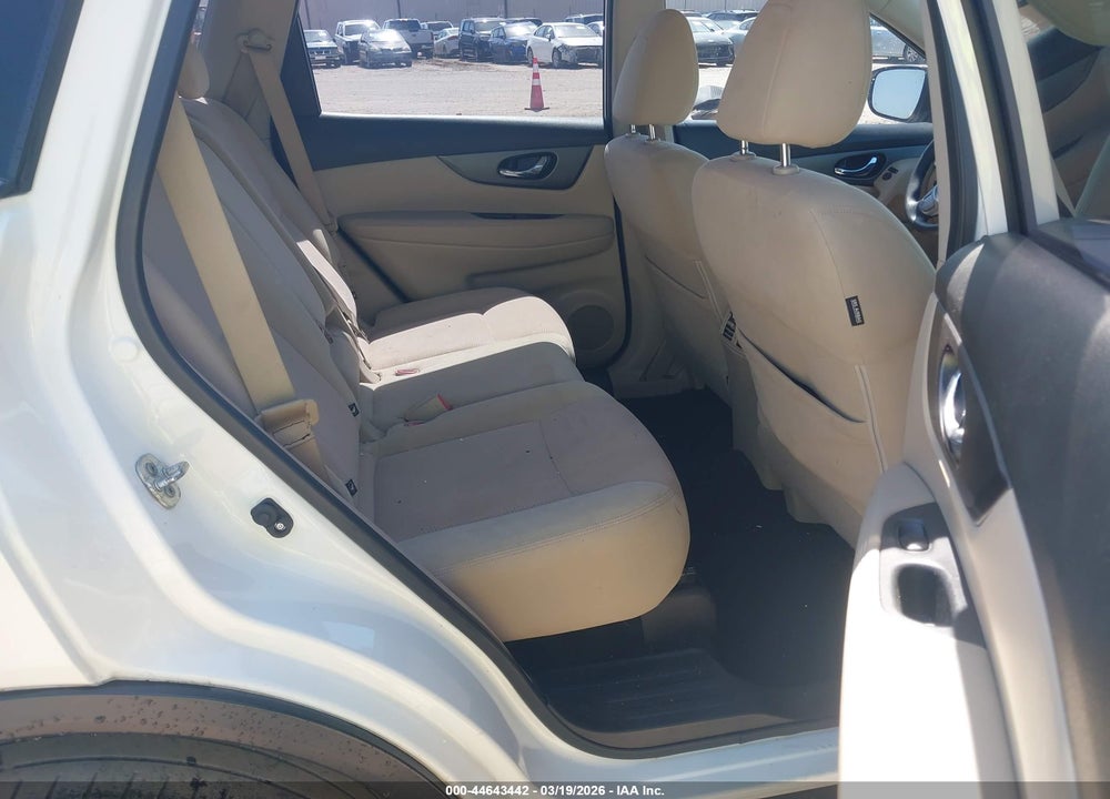 2016 NISSAN ROGUE S VIN: JN8AT2MT9GW009982