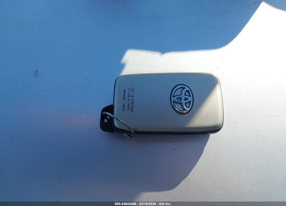 2010 TOYOTA PRIUS V VIN: JTDKN3DU4A5083140