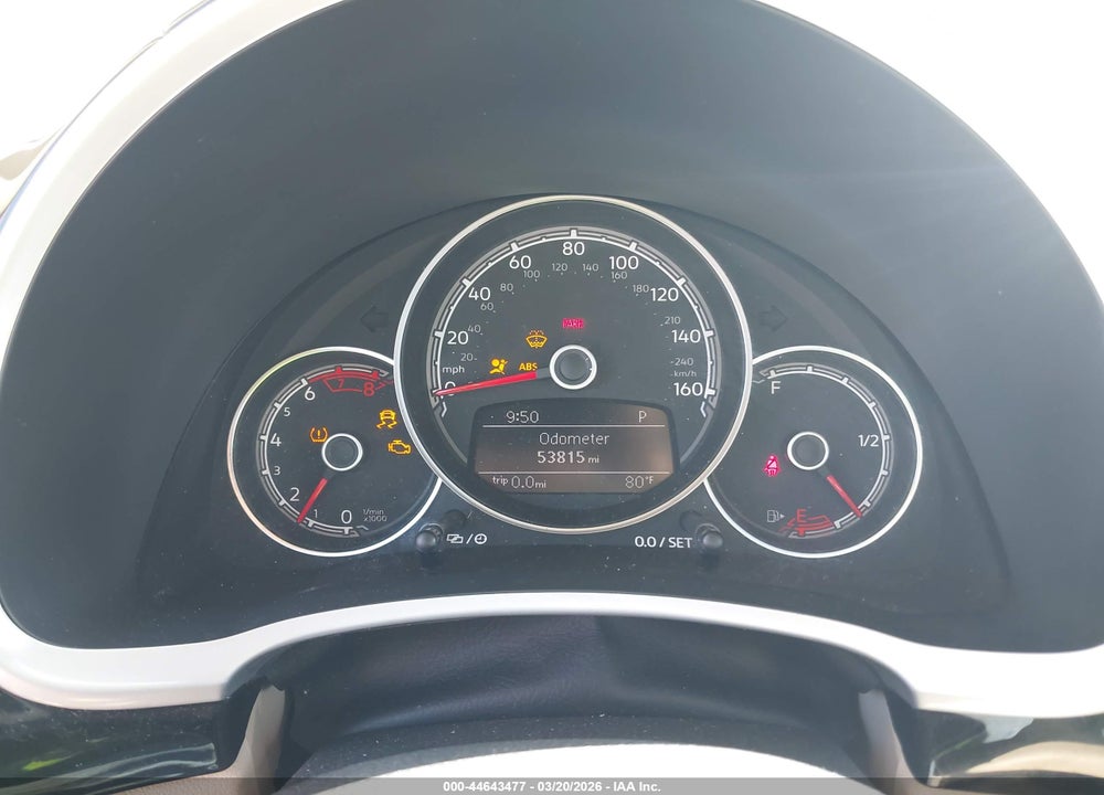 2019 VOLKSWAGEN BEETLE 2.0T SE VIN: 3VWJD7AT7KM715137