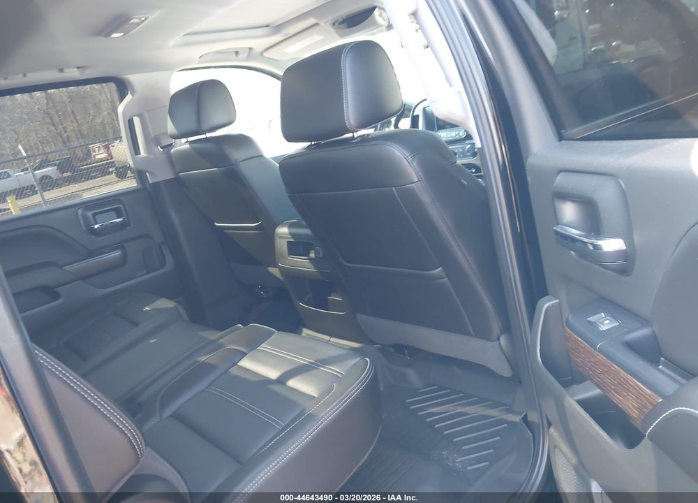 2017 GMC SIERRA 1500 DENALI VIN: 3GTU2PEJXHG502804