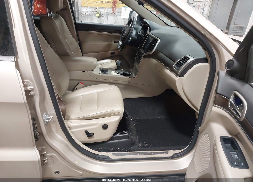 2015 JEEP GRAND CHEROKEE LIMITED VIN: 1C4RJFBGXFC604163