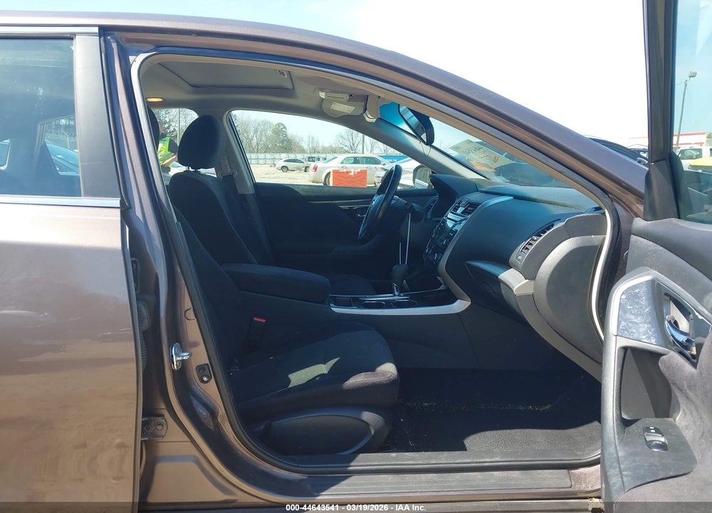 2013 NISSAN ALTIMA 2.5 SV VIN: 1N4AL3AP5DC136823