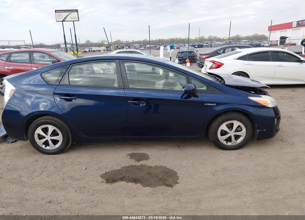 2013 TOYOTA PRIUS THREE VIN: JTDKN3DU4D1708857
