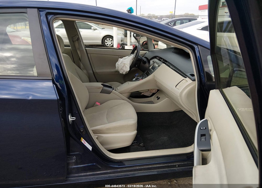 2013 TOYOTA PRIUS THREE VIN: JTDKN3DU4D1708857