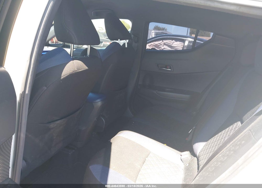 2020 TOYOTA C-HR XLE VIN: JTNKHMBX6L1091224