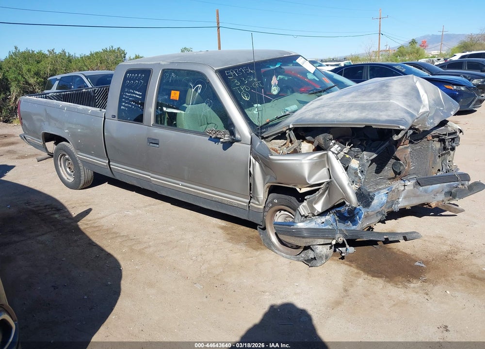 1998 GMC SIERRA 1500 SL WIDESIDE VIN: 1GTEC19M7WE533144