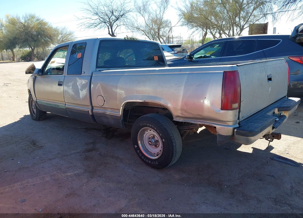 1998 GMC SIERRA 1500 SL WIDESIDE VIN: 1GTEC19M7WE533144