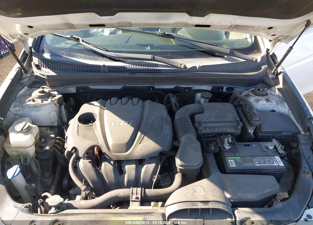 2013 HYUNDAI SONATA GLS VIN: 5NPEB4AC2DH737340