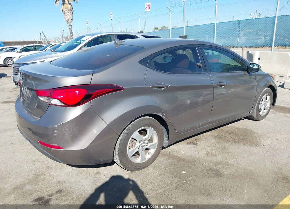 2014 HYUNDAI ELANTRA SE VIN: 5NPDH4AE0EH533634