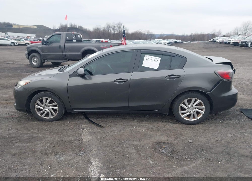 2012 MAZDA 3 I GRAND TOURING VIN: JM1BL1W88C1690873