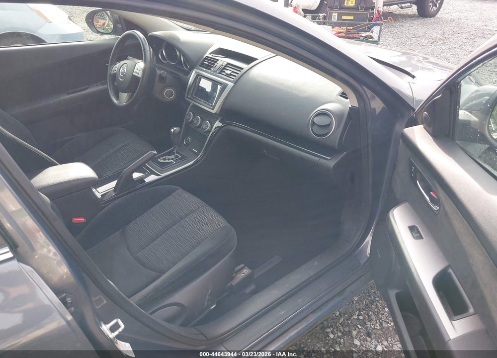 2009 MAZDA 6 I TOURING VIN: 1YVHP82A595M46058