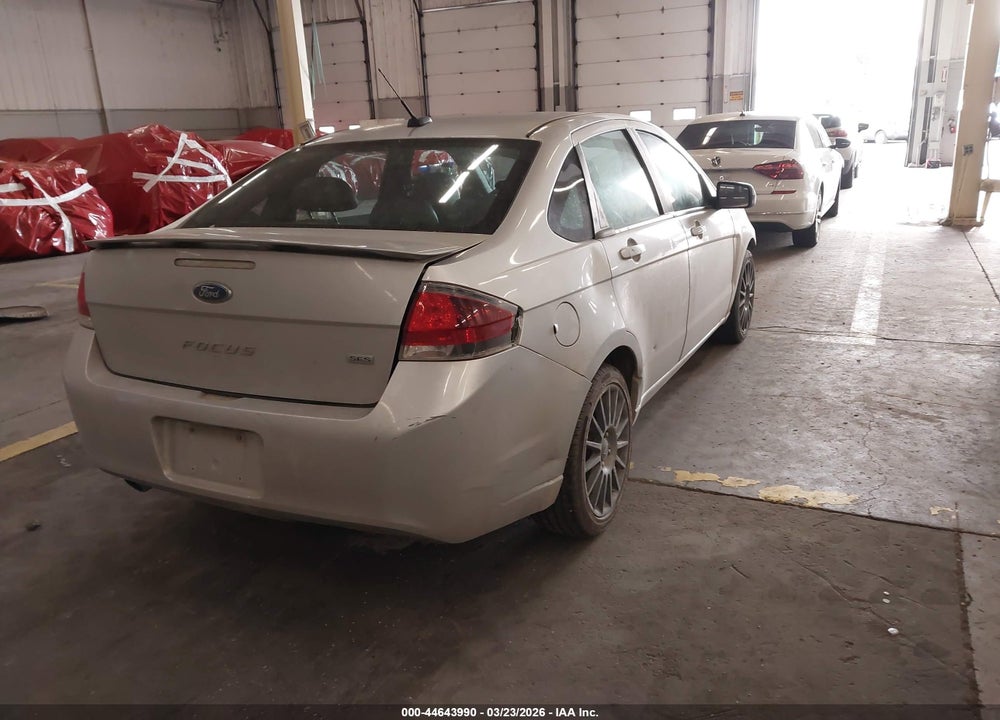 2010 FORD FOCUS SES VIN: 1FAHP3GN9AW263612