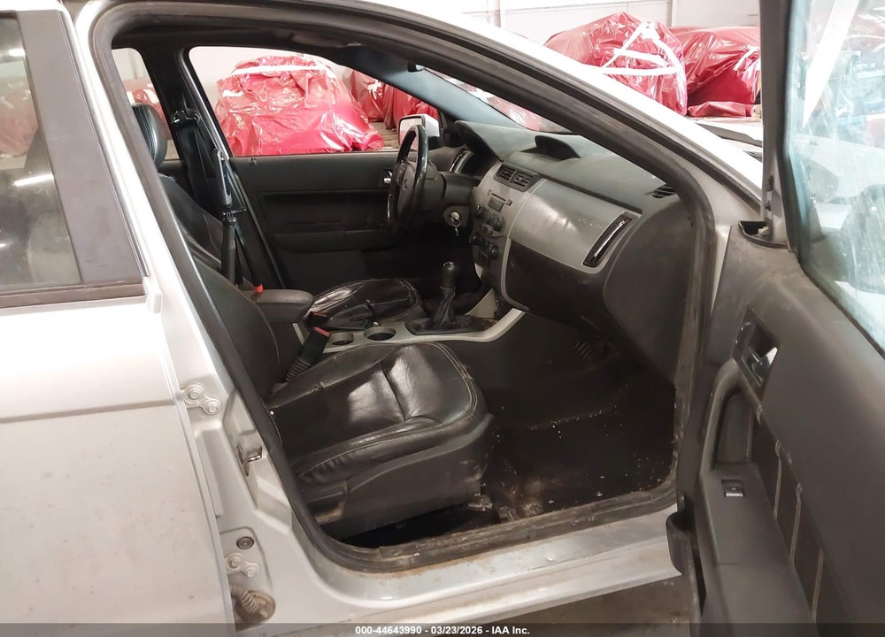 2010 FORD FOCUS SES VIN: 1FAHP3GN9AW263612