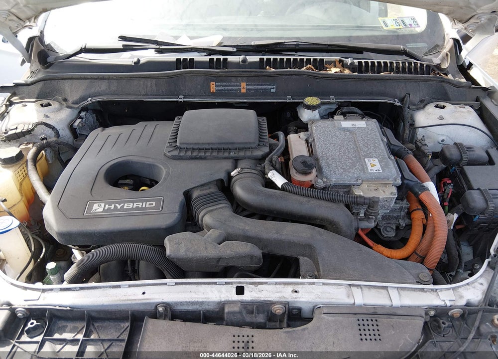 2018 FORD FUSION HYBRID SE VIN: 3FA6P0LUXJR138902