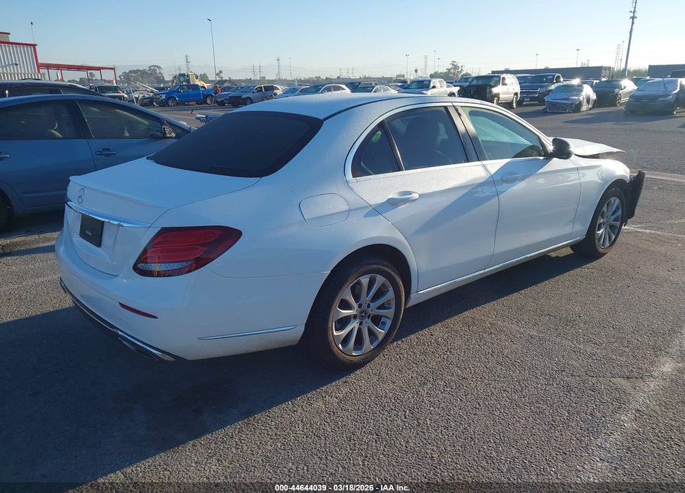 2019 MERCEDES-BENZ E 300 VIN: WDDZF4JB0KA593083