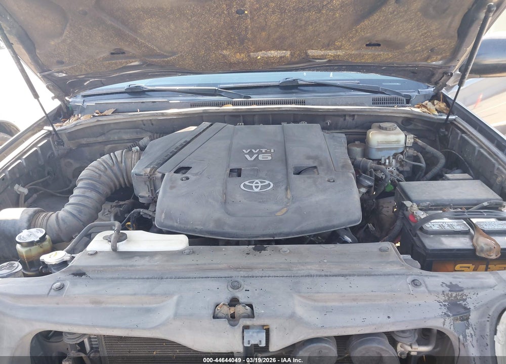 2005 TOYOTA 4RUNNER SR5 V6 VIN: JTEZU14R450045715