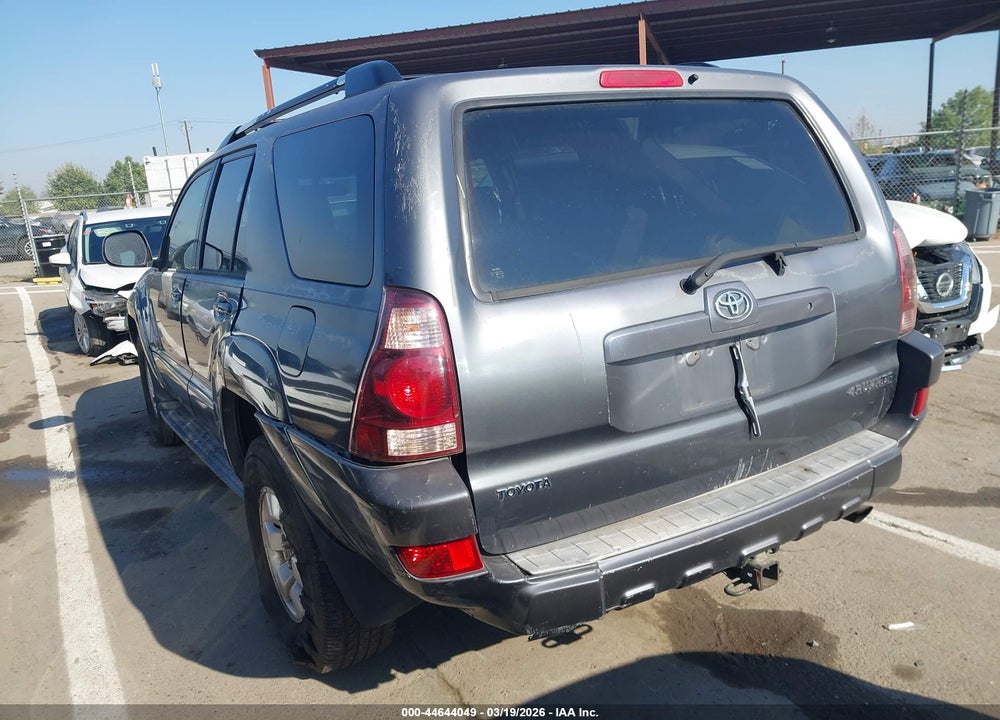 2005 TOYOTA 4RUNNER SR5 V6 VIN: JTEZU14R450045715