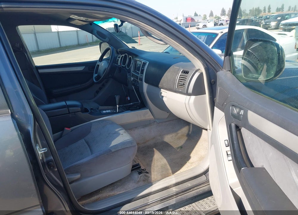 2005 TOYOTA 4RUNNER SR5 V6 VIN: JTEZU14R450045715